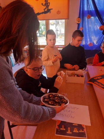 51c98e97-5e99-4c91-88d8-b669cb9e57bc