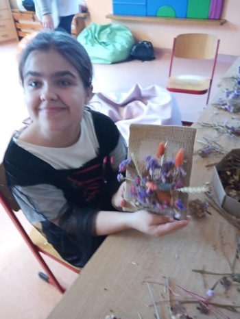 9695dfe8-42cf-4508-938e-e192cc6b78a4