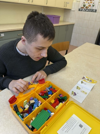 93241056-767f-4e80-8c6d-e89a952bb965