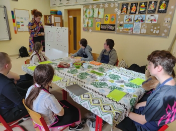 87b6829c-cb35-406c-933b-c44203322f91