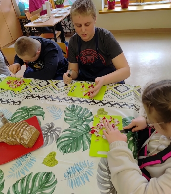 21ccaf46-9990-4676-b55f-35696b9c7a34