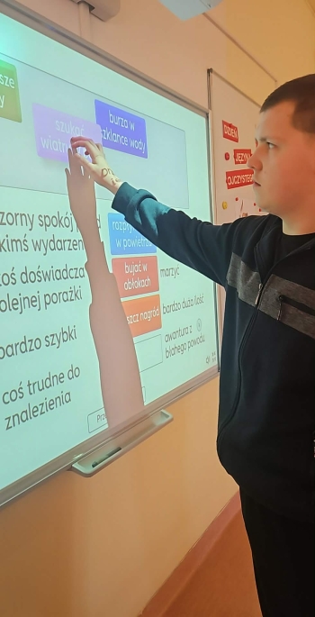 1ef77064-da3b-4c0f-93a3-9563af976ec6