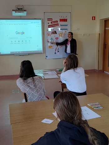 5f07a934-ebaa-4faa-95c3-b2a47fa024d4