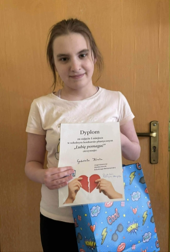 79db6581-46fc-453f-8c6a-d73411ca91d9