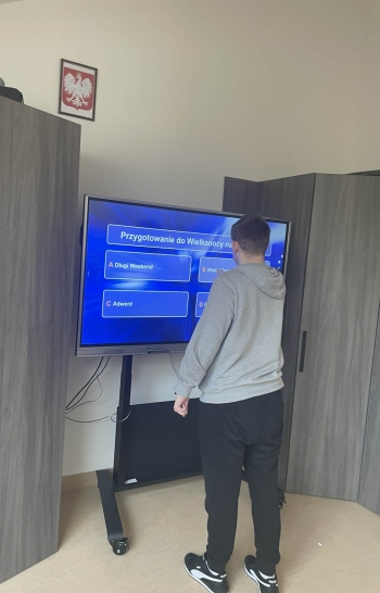 3e034f31-b685-4efb-ad93-8df2f77a3bf1