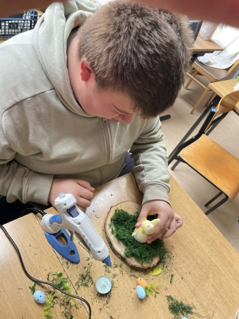 5e77b2b3-6c9f-411e-b395-1cb67783df4b