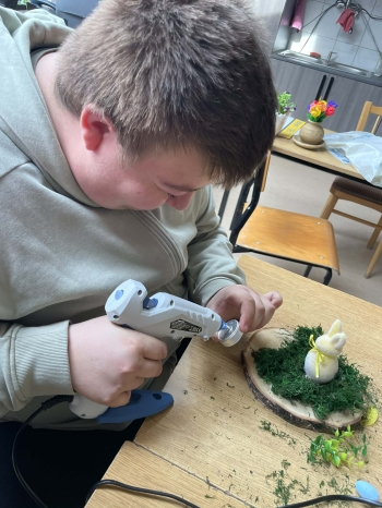 6eeaebe7-5ef2-44ca-b0d4-f3f636f6ee59