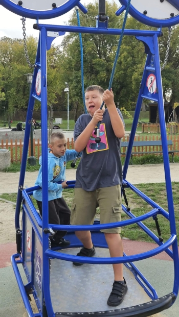1c661642-e547-40cb-9d87-0cae94067b3b.jpeg