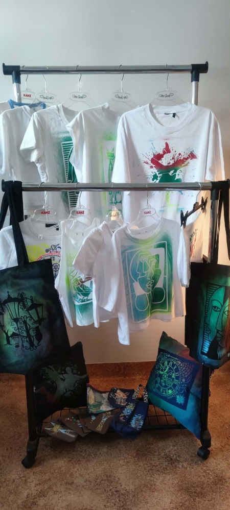 Kariera bez barier - innowacja „Między nicią, a pigmentem – odkrywanie sztuki przez malowanie''