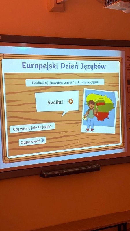 Europejski Dzień Języków w naszej szkole: Podróż po Europie pełna wrażeń!